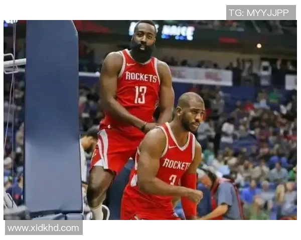 与哈登共度足球时光探索明星背后的运动热情与人生故事