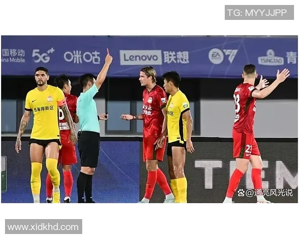 大牌足球明星频频背锅背后真相揭示球队困境与责任分担